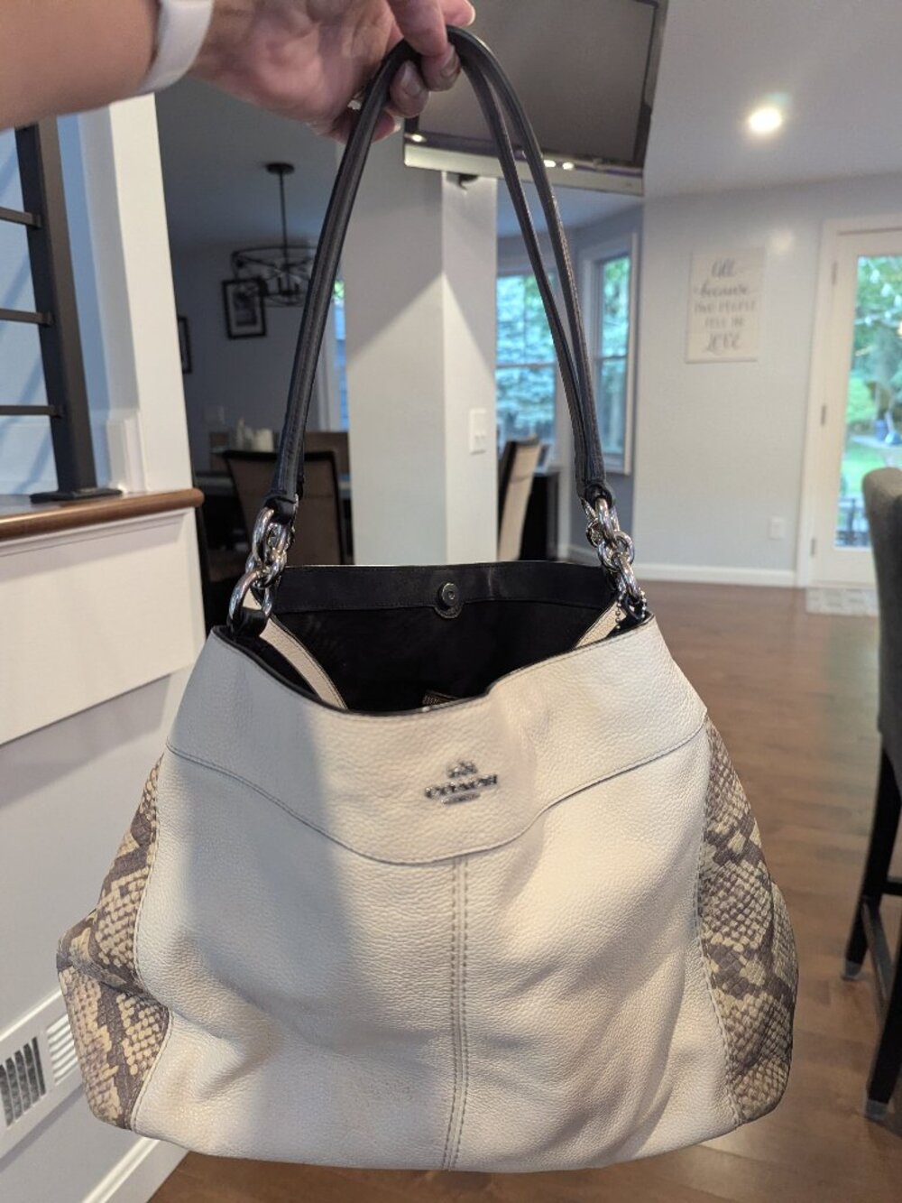 AUTHENTIC Coach Shoulder Bag